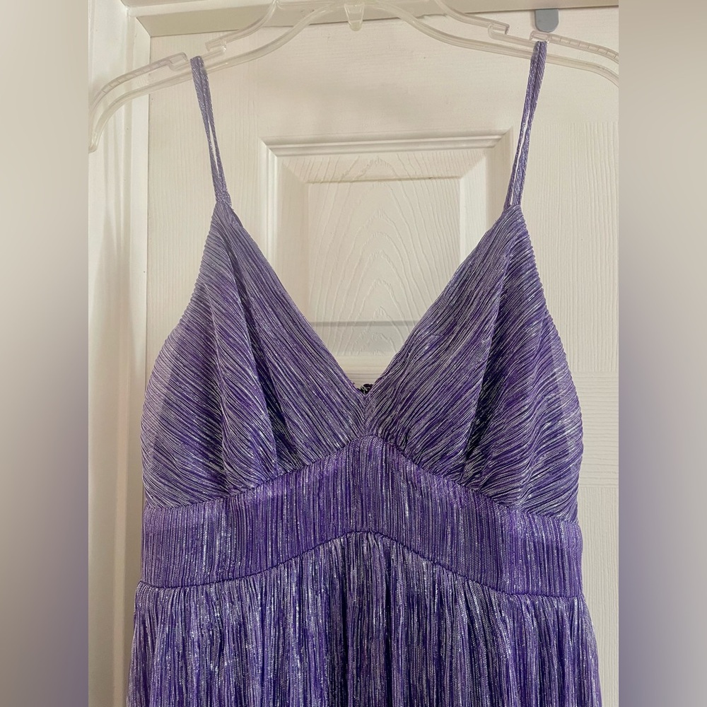 Trixxi Tiered Formal Dress - Picture 3 of 10